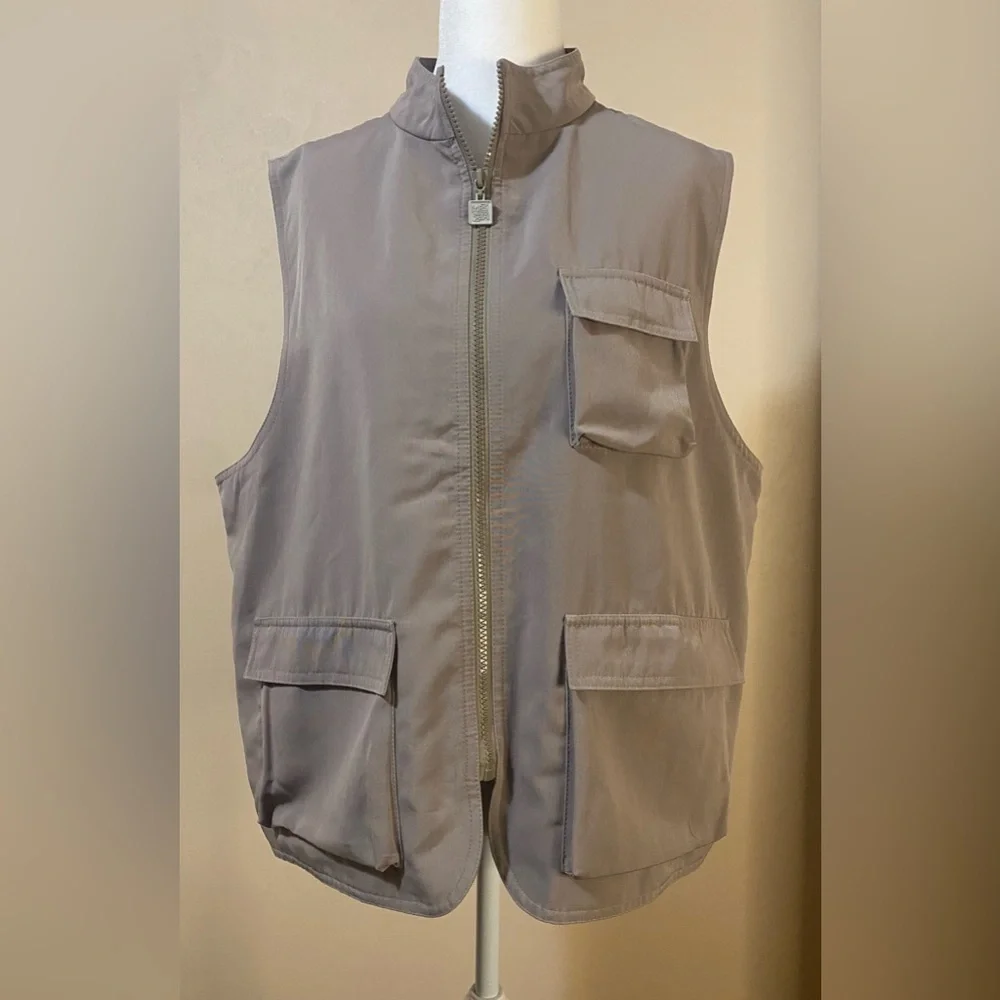 Mycra Pac Tour Medium Large Polyester Style Full Zip Vest women’s